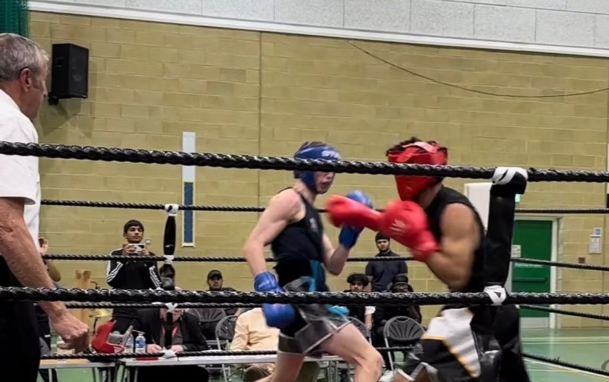 imgi_22_c58884_bfc6e6b503c140a1bab9041bc97a4159~mv2 MC Scaffolding sponsors ABA boxer Charles Whitewood